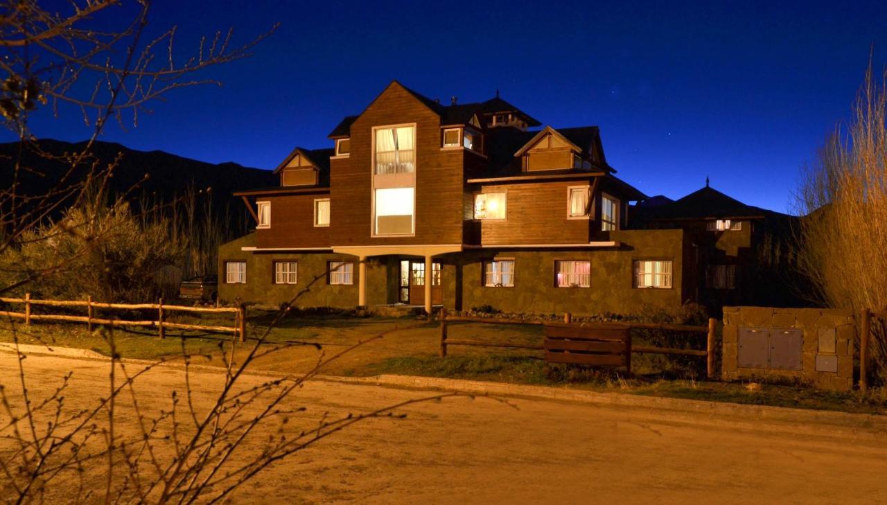 Rio Tarde Casa Patagonica Lago Posadas Exterior foto